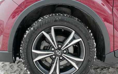 Toyota C-HR I рестайлинг, 2019 год, 2 349 000 рублей, 19 фотография