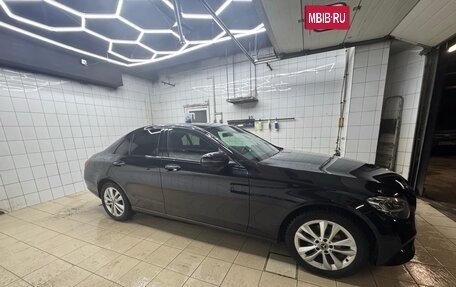 Mercedes-Benz C-Класс, 2019 год, 2 375 000 рублей, 4 фотография