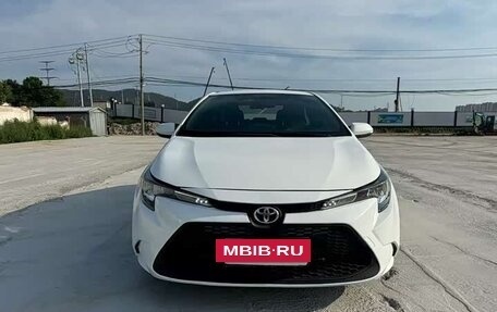 Toyota Corolla, 2022 год, 1 043 000 рублей, 2 фотография