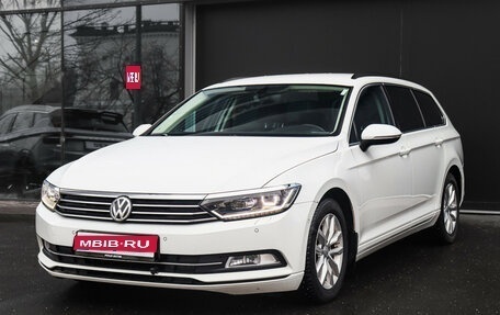 Volkswagen Passat B8 рестайлинг, 2018 год, 1 590 000 рублей, 1 фотография
