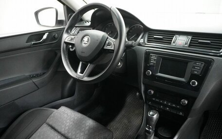 Skoda Rapid I, 2015 год, 733 000 рублей, 10 фотография
