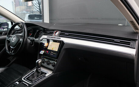 Volkswagen Passat B8 рестайлинг, 2018 год, 1 590 000 рублей, 7 фотография