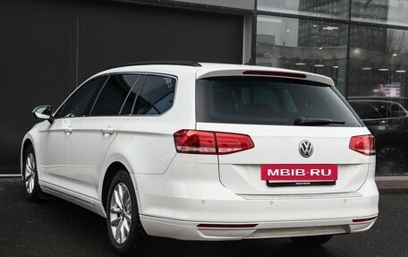 Volkswagen Passat B8 рестайлинг, 2018 год, 1 590 000 рублей, 6 фотография