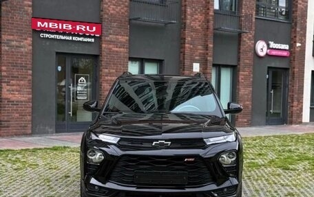 Chevrolet TrailBlazer, 2023 год, 1 798 000 рублей, 2 фотография