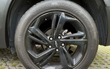 Chevrolet TrailBlazer, 2023 год, 1 798 000 рублей, 34 фотография