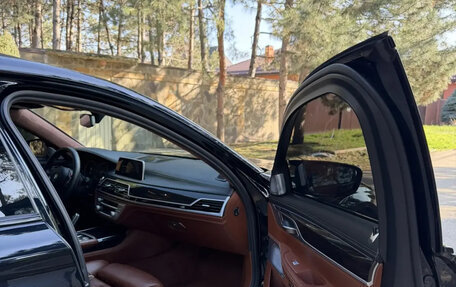 BMW 7 серия, 2017 год, 3 600 000 рублей, 15 фотография