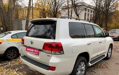 Toyota Land Cruiser 200, 2020 год, 9 700 000 рублей, 4 фотография