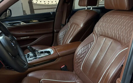 BMW 7 серия, 2017 год, 3 600 000 рублей, 21 фотография