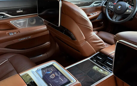 BMW 7 серия, 2017 год, 3 600 000 рублей, 26 фотография