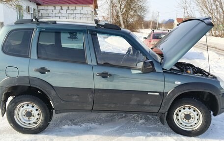 Chevrolet Niva I рестайлинг, 2012 год, 520 000 рублей, 9 фотография