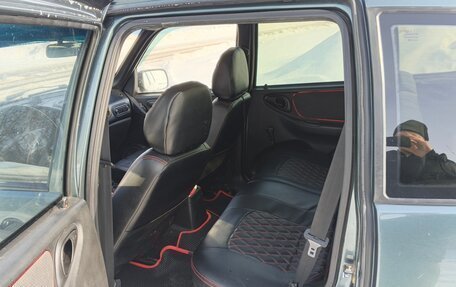 Chevrolet Niva I рестайлинг, 2012 год, 520 000 рублей, 4 фотография