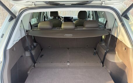 Volkswagen Tiguan II, 2021 год, 4 190 000 рублей, 13 фотография