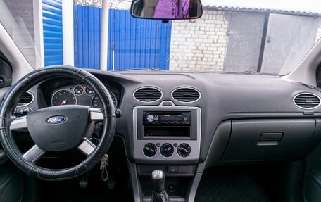 Ford Focus II рестайлинг, 2006 год, 399 000 рублей, 18 фотография