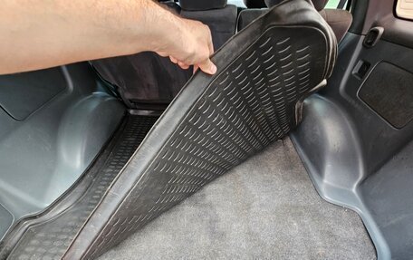 Toyota Land Cruiser Prado 120 рестайлинг, 2007 год, 1 700 000 рублей, 19 фотография