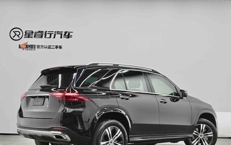 Mercedes-Benz GLE, 2024 год, 8 000 000 рублей, 2 фотография