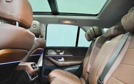 Mercedes-Benz GLE, 2024 год, 8 000 000 рублей, 29 фотография