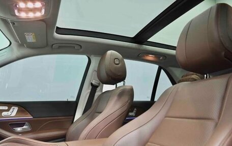 Mercedes-Benz GLE, 2024 год, 8 000 000 рублей, 34 фотография