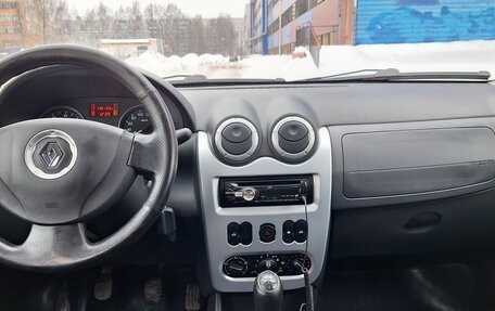 Renault Logan I, 2013 год, 550 000 рублей, 11 фотография
