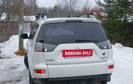 Mitsubishi Outlander III рестайлинг 3, 2010 год, 760 000 рублей, 6 фотография