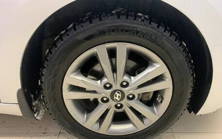 Hyundai Elantra VI рестайлинг, 2017 год, 1 420 500 рублей, 15 фотография