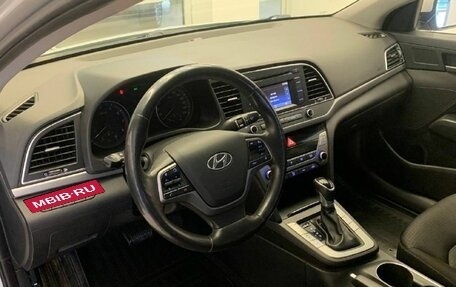 Hyundai Elantra VI рестайлинг, 2017 год, 1 420 500 рублей, 13 фотография