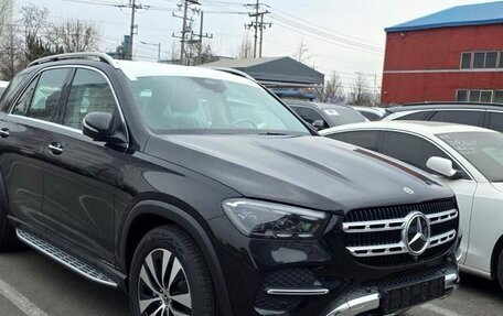 Mercedes-Benz GLE, 2025 год, 11 200 000 рублей, 2 фотография