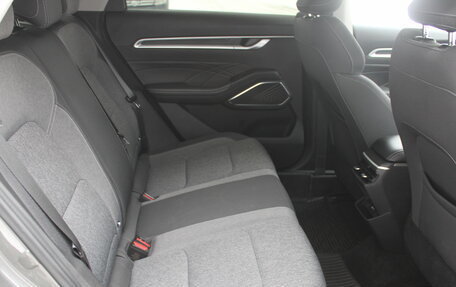 Geely Emgrand, 2023 год, 1 649 000 рублей, 12 фотография