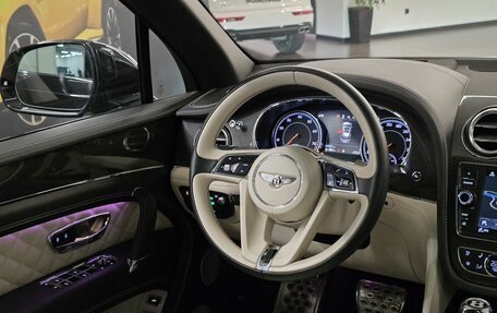 Bentley Bentayga I, 2019 год, 13 498 000 рублей, 19 фотография