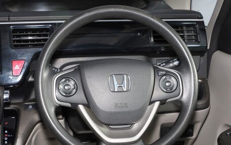 Honda Stepwgn IV, 2016 год, 1 999 000 рублей, 11 фотография