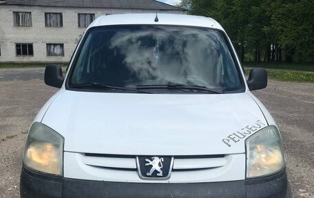 Peugeot Partner II рестайлинг 2, 2004 год, 224 000 рублей, 1 фотография