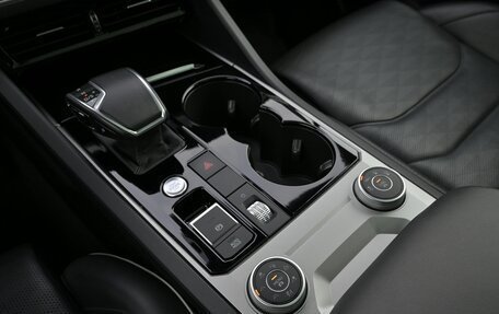 Volkswagen Touareg III, 2019 год, 6 000 000 рублей, 24 фотография