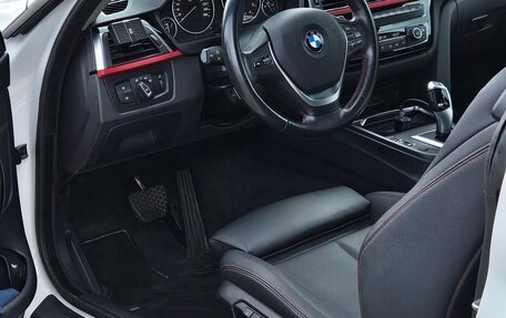 BMW 4 серия, 2017 год, 3 000 000 рублей, 16 фотография