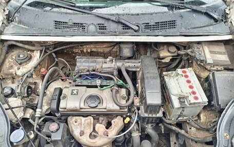 Peugeot Partner II рестайлинг 2, 2004 год, 224 000 рублей, 14 фотография