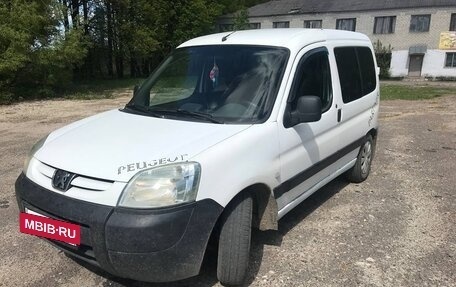 Peugeot Partner II рестайлинг 2, 2004 год, 224 000 рублей, 7 фотография