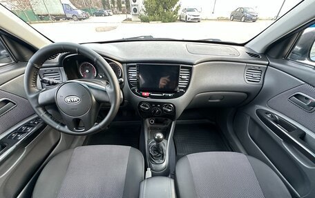 KIA Rio II, 2010 год, 497 000 рублей, 18 фотография