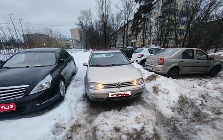 Volkswagen Golf IV, 1998 год, 260 000 рублей, 1 фотография
