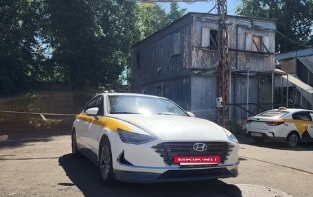 Hyundai Sonata VIII, 2020 год, 1 350 000 рублей, 2 фотография