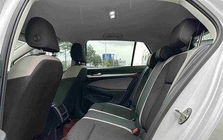 Volkswagen Golf VIII, 2022 год, 1 283 000 рублей, 11 фотография