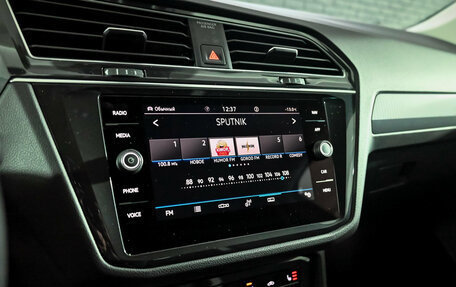 Volkswagen Tiguan II, 2021 год, 2 920 000 рублей, 14 фотография