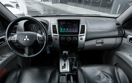 Mitsubishi Pajero Sport II рестайлинг, 2010 год, 1 200 000 рублей, 8 фотография