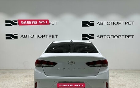 Hyundai Sonata VIII, 2019 год, 1 199 000 рублей, 6 фотография