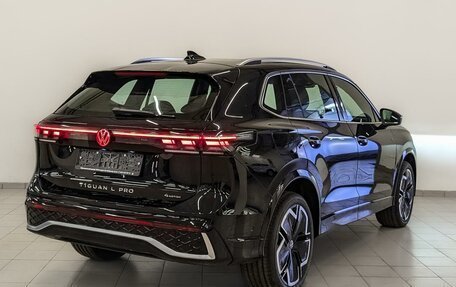 Volkswagen Tiguan, 2025 год, 5 305 000 рублей, 2 фотография