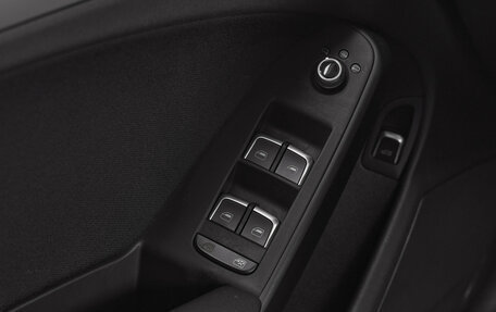 Audi A4, 2012 год, 1 145 000 рублей, 13 фотография