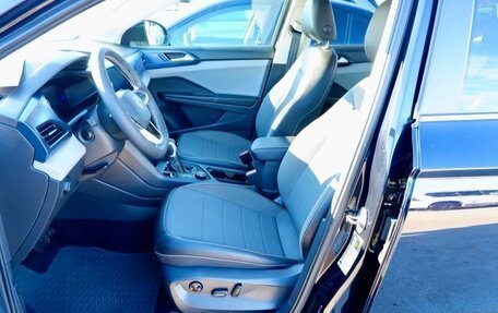 Volkswagen Taos, 2022 год, 2 100 000 рублей, 7 фотография