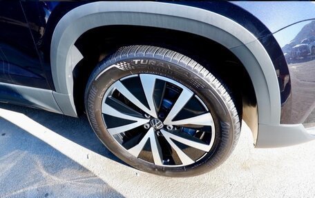 Volkswagen Taos, 2022 год, 2 100 000 рублей, 11 фотография