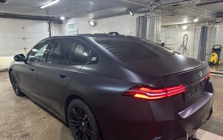 BMW 5 серия, 2025 год, 7 900 000 рублей, 14 фотография