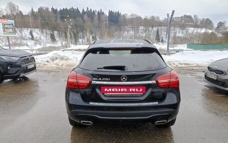 Mercedes-Benz GLA, 2019 год, 2 650 000 рублей, 7 фотография