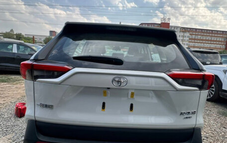 Toyota RAV4, 2025 год, 3 849 000 рублей, 5 фотография