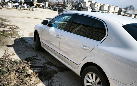 Skoda Superb III рестайлинг, 2013 год, 989 989 рублей, 1 фотография