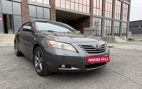 Toyota Camry, 2008 год, 1 250 000 рублей, 2 фотография